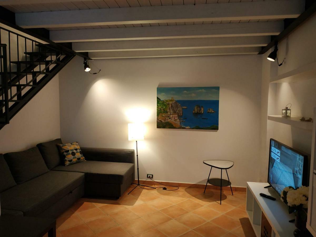 Marina Blu Rooms Castellammare del Golfo Bagian luar foto